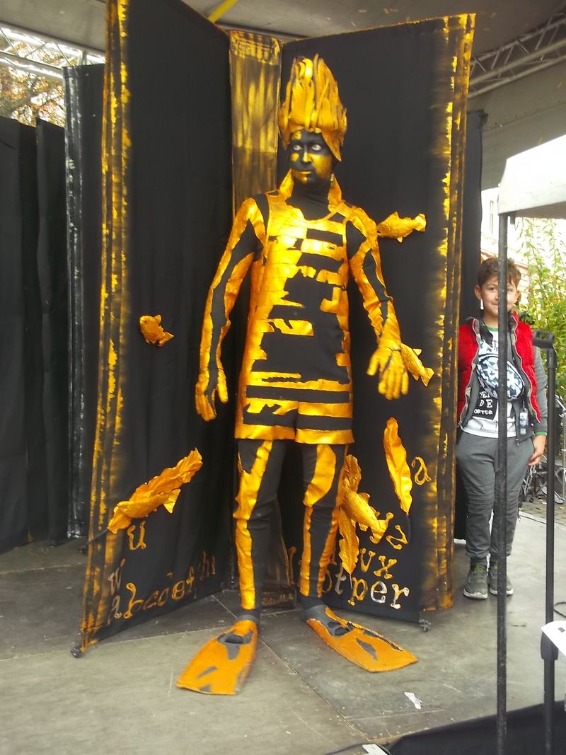 © Andrei  Kolyaskin - Living  sculptures  show  on  the  central  part  of  Ivano - Frankivsk  City , Ukraine .