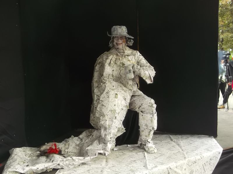 © Andrei  Kolyaskin - Living  sculptures  show  on  the  central  part  of  Ivano - Frankivsk  City , Ukraine .