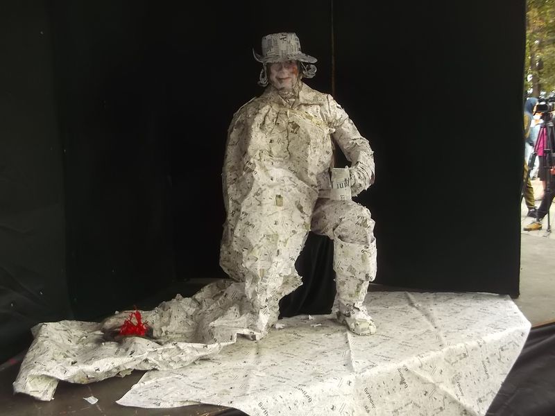 © Andrei  Kolyaskin - Living  sculptures  show  on  the  central  part  of  Ivano - Frankivsk  City , Ukraine .