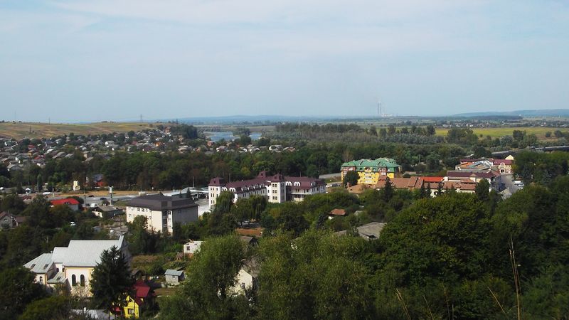 © Andrei  Kolyaskin - View  on  the  ukrainian  town  Galych  of  Ivano - Frankivsk  region  from  Castle  Mountain .