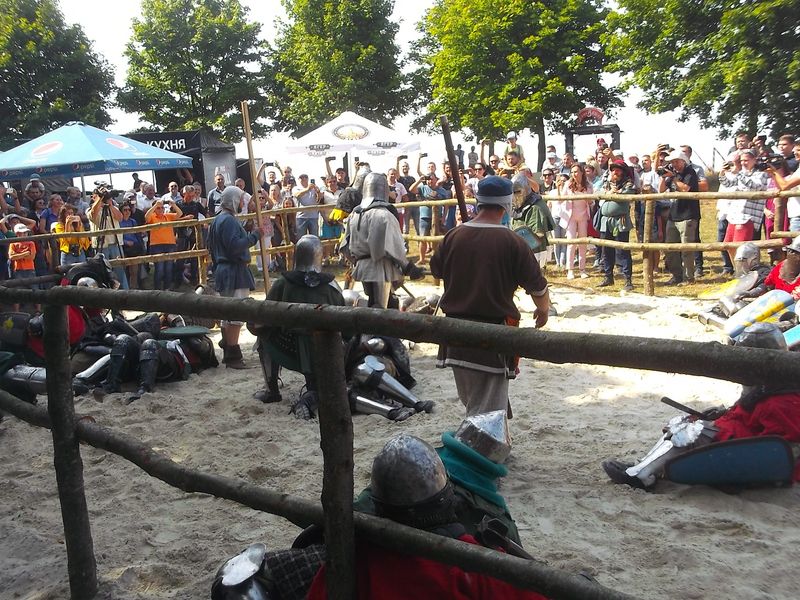 © Andrei  Kolyaskin - Image from the Festival  Galician  Chivalry  in  Galych 4 photography project