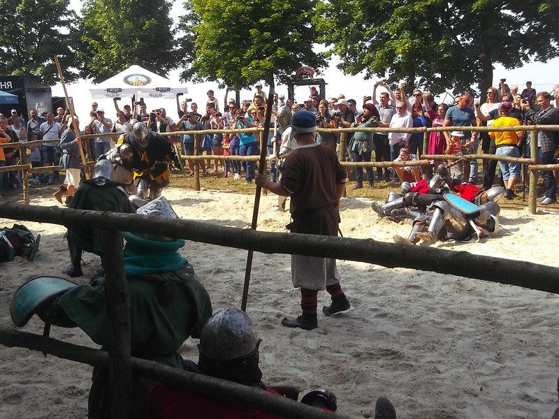 © Andrei  Kolyaskin - Image from the Festival  Galician  Chivalry  in  Galych 4 photography project