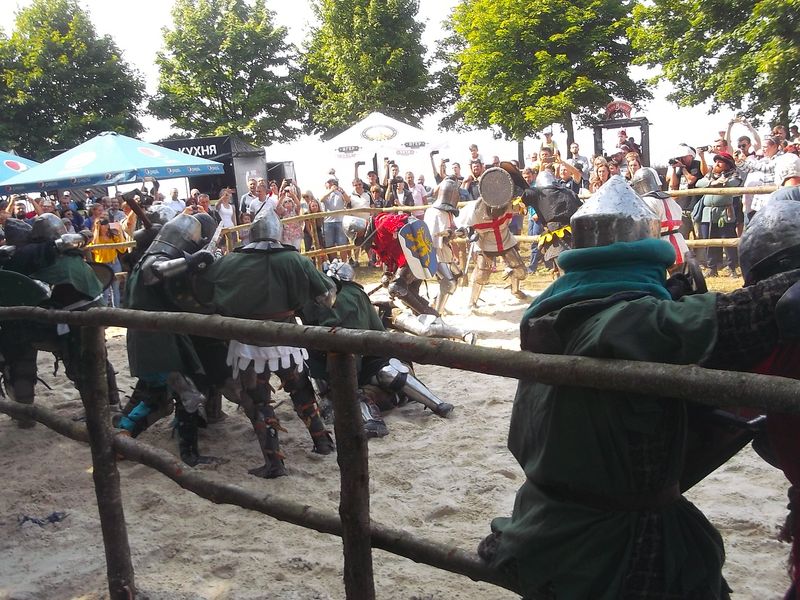 © Andrei  Kolyaskin - Image from the Festival  Galician  Chivalry  in  Galych 4 photography project