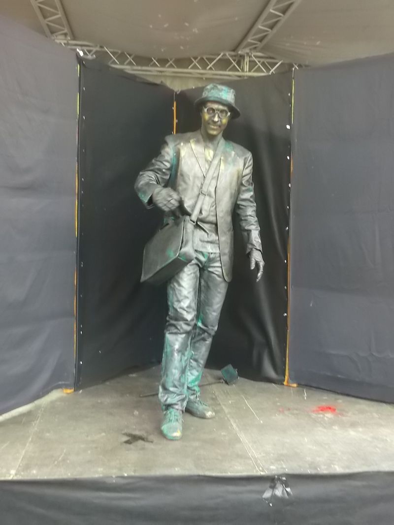 © Andrei  Kolyaskin - Living  sculptures  show  on  the  central  part  of  Ivano - Frankivsk  City , Ukraine .