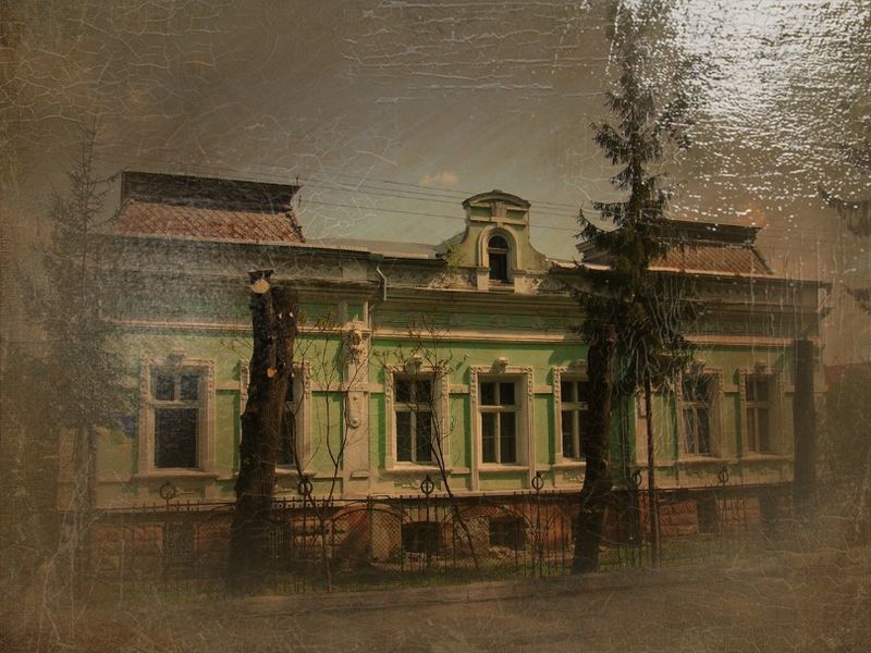 © Andrei  Kolyaskin - Administrative  building  of  modern  construction  in  town  Drogobych  of  Lviv  region , Ukraine .