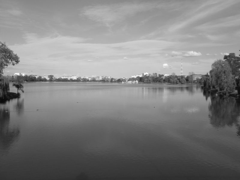 © Andrei  Kolyaskin - On  the  City  Lake  of  Ivano - Frankivsk  City , Ukraine .
