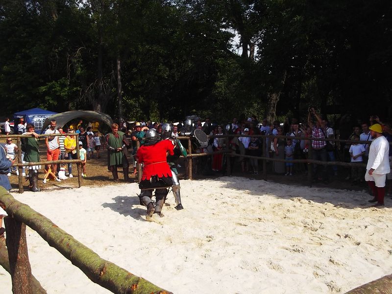 © Andrei  Kolyaskin - Image from the Festival  Galician  Chivalry  in  Galych  16 photography project