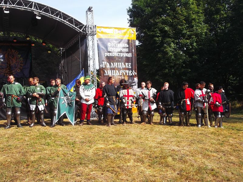 © Andrei  Kolyaskin - Image from the Festival  Galician  Chivalry in  Galych 2 photography project