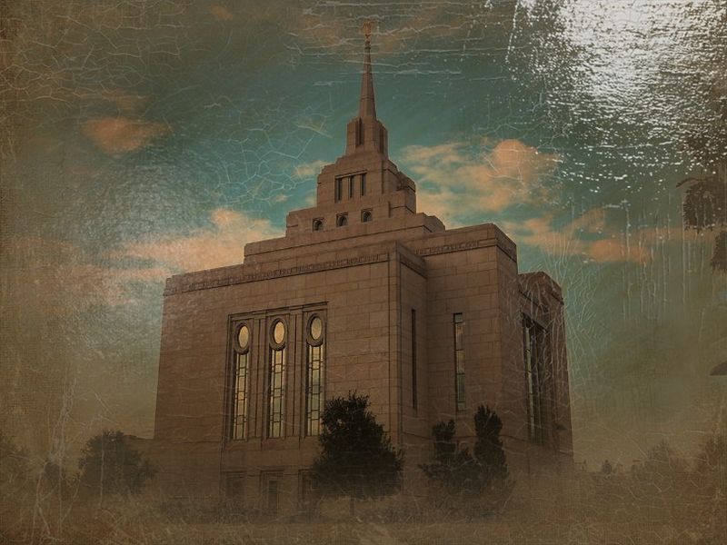 © Andrei  Kolyaskin - Image from the Ukrainian  Kyiv  Temple  in  oil  painting  2 photography project