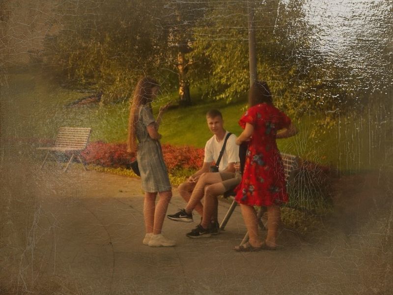 © Andrei  Kolyaskin - Image from the Ukrainian  Kyiv  Temple  in  oil  painting  2 photography project