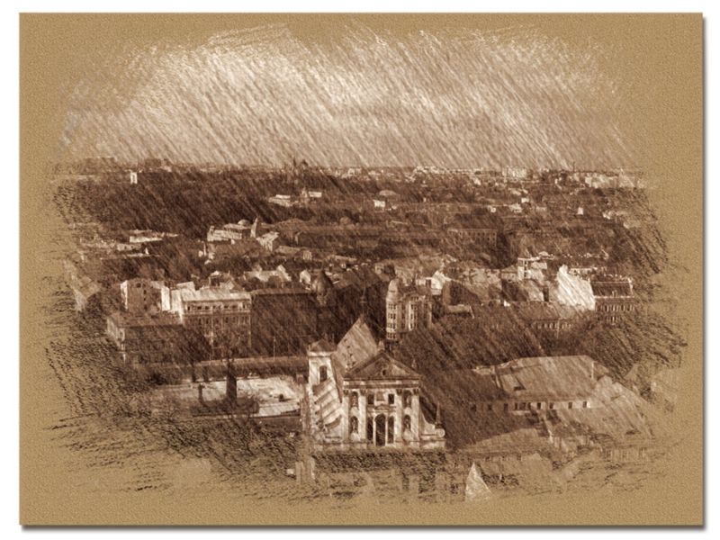 © Andrei  Kolyaskin - View  on  the  ukrainian  Lviv  City  from  observation  desk  of  City  Hall .