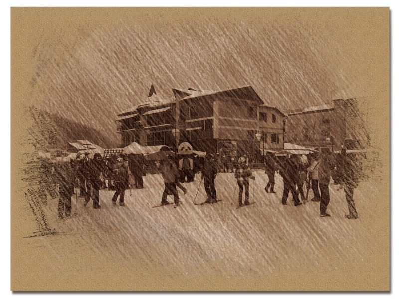 © Andrei  Kolyaskin - Image from the Bukovel  in  trois  coleur  drawing  3 photography project