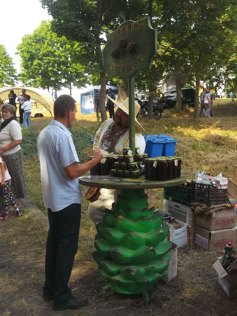 © Andrei  Kolyaskin - Image from the Festival  Galician  Chivalry  in  Galych  9 photography project