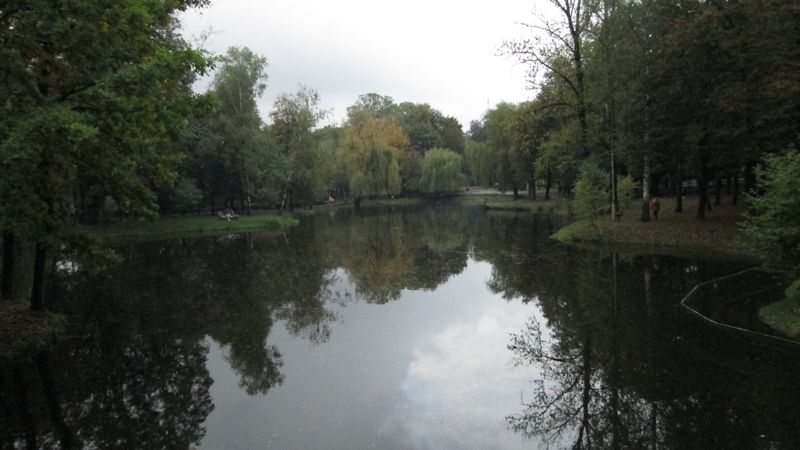 © Andrei  Kolyaskin - Pond  on  the  central  park  of  Ivano - Frankivsk  City , Ukraine .