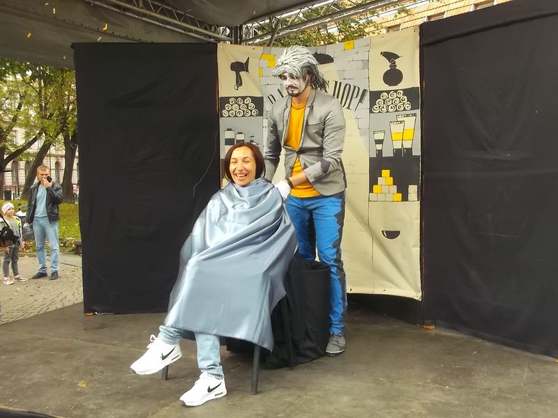 © Andrei  Kolyaskin - Living  sculptures  show  on  the  Independence  Day  in  Ivano - Frankivsk  City , Ukraine .