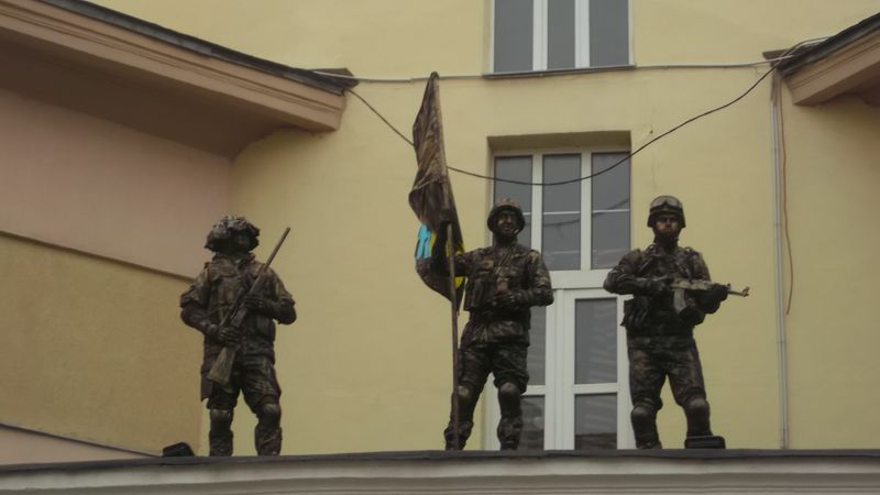 © Andrei  Kolyaskin - Living sculptures on the Independence Day in Ivano - Frankivsk City , Ukraine .