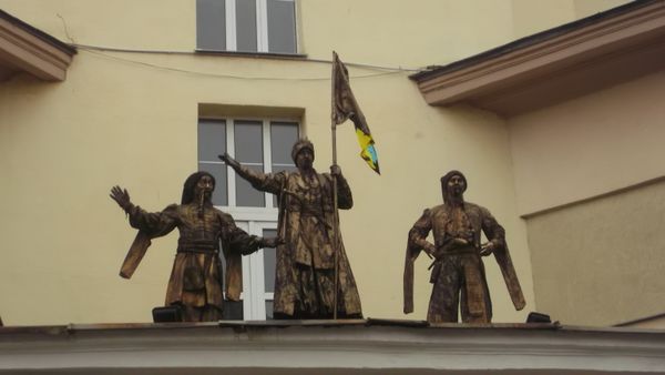 © Andrei  Kolyaskin - Living sculptures on the Independence Day in Ivano - Frankivsk City , Ukraine .
