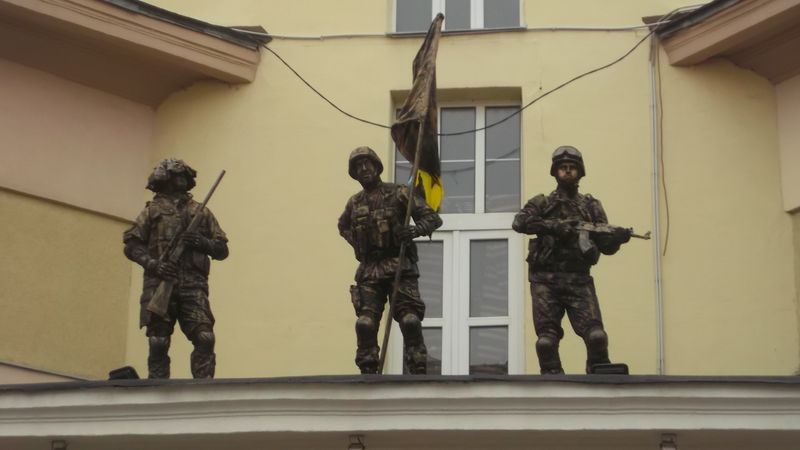© Andrei  Kolyaskin - Living sculptures on the Independence Day in Ivano - Frankivsk City , Ukraine .