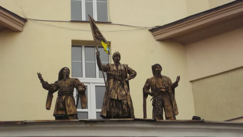 © Andrei  Kolyaskin - Living sculptures on the Independence Day in Ivano - Frankivsk City , Ukraine .