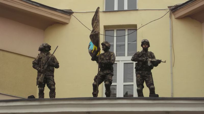 © Andrei  Kolyaskin - Living sculptures on the Independence Day in Ivano - Frankivsk City , Ukraine .