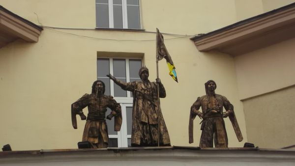 © Andrei  Kolyaskin - Living sculptures on the Independence Day in Ivano - Frankivsk City , Ukraine .