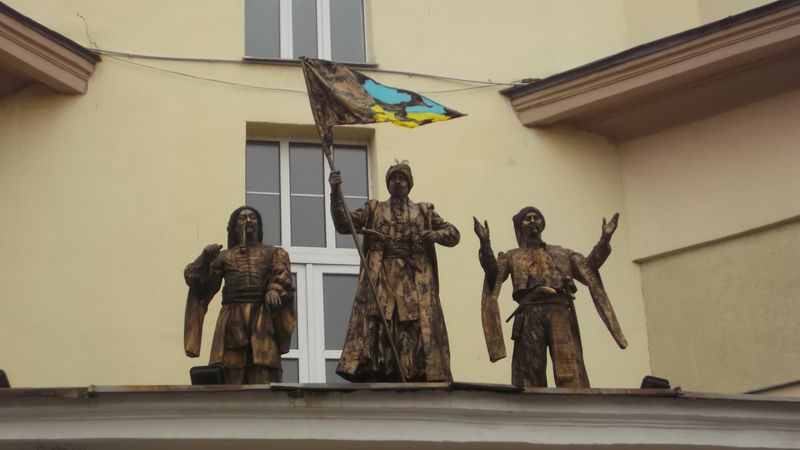 © Andrei  Kolyaskin - Living sculptures on the Independence Day in Ivano - Frankivsk City , Ukraine .