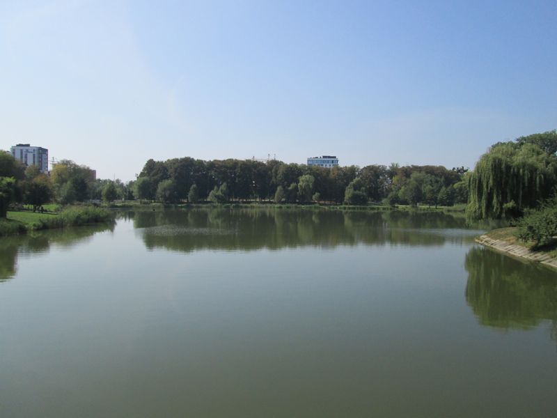 © Andrei  Kolyaskin - On  the  City  Lake  of  Ivano - Frankivsk  City , Ukraine .