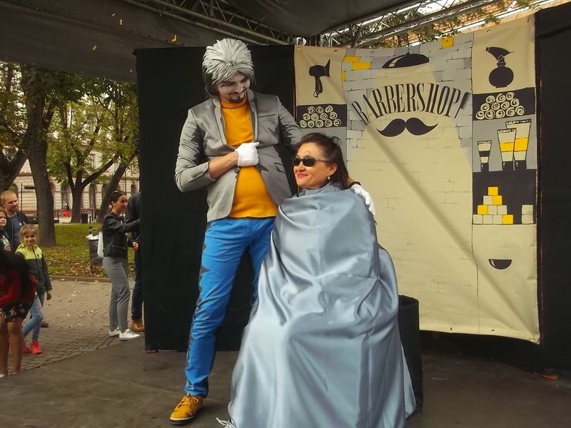 © Andrei  Kolyaskin - Living  sculptures  show  on  the  central  part  of  Ivano - Frankivsk  City , Ukraine .