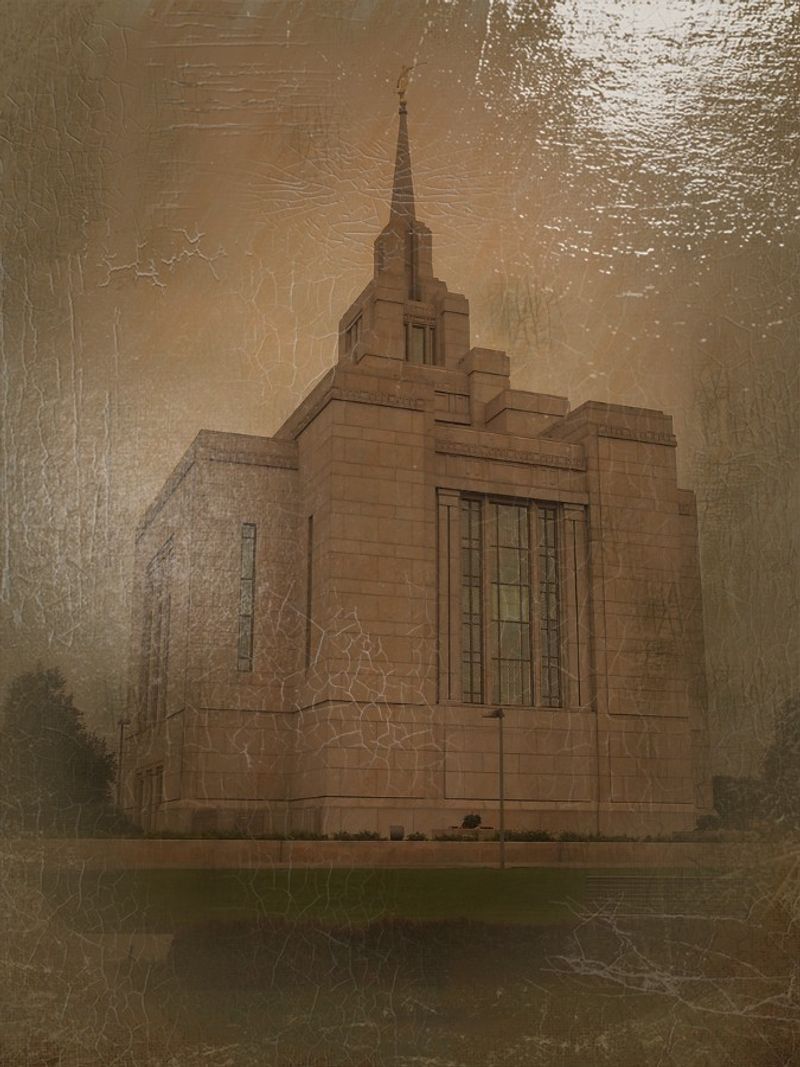 © Andrei  Kolyaskin - Image from the Ukrainian  Kyiv  Temple  in  oil  painting  5 photography project