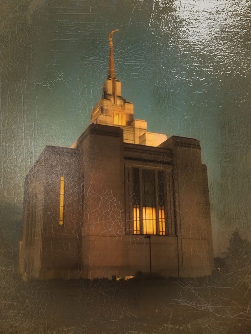 © Andrei  Kolyaskin - Image from the Ukrainian  Kyiv  Temple  in  oil  painting 4 photography project