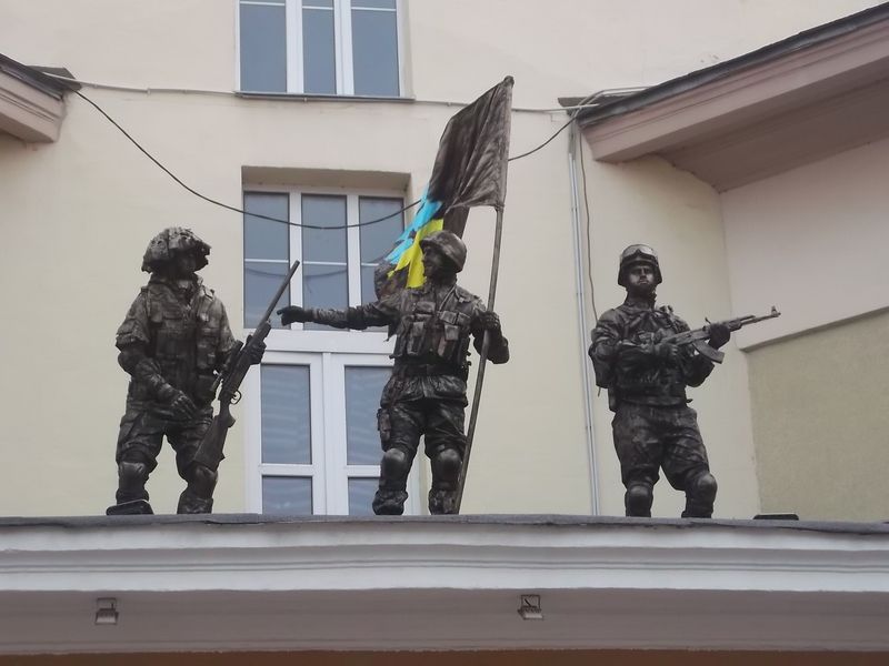 © Andrei  Kolyaskin - Living sculptures on the Independence Day in Ivano - Frankivsk City , Ukraine .