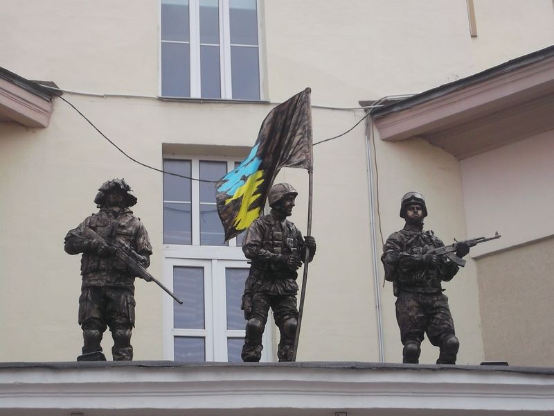 © Andrei  Kolyaskin - Living sculptures on the Independence Day in Ivano - Frankivsk City , Ukraine .