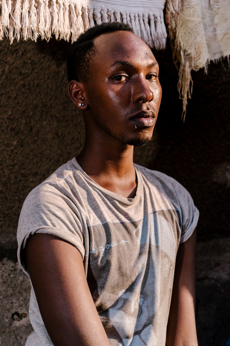 © Jake Naughton - Image from the This is How The Heart BeaTs photography project
