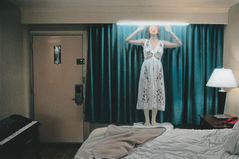 © Eloïse Labarbe-Lafon - Image from the Motels photography project