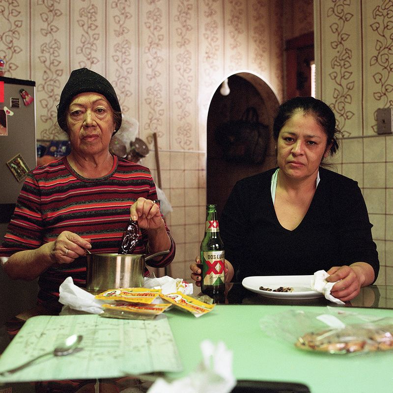 © Jennifer Teresa Villanueva - Dos poderosas matriarcas, Two powerful matriarchs, 2021