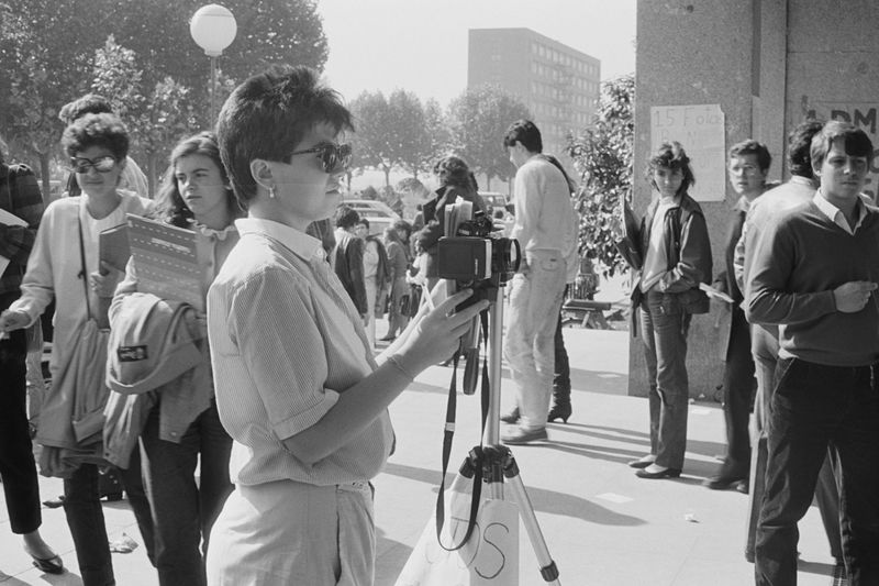 © Handshake - Photographic act