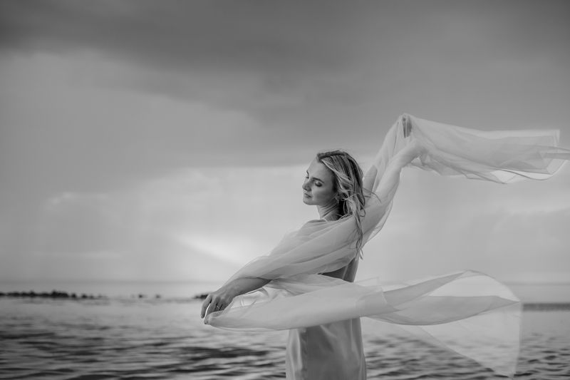 © Lita Akhmetova - Image from the The Silence of My In-Between - Lita Akhmetova photography project