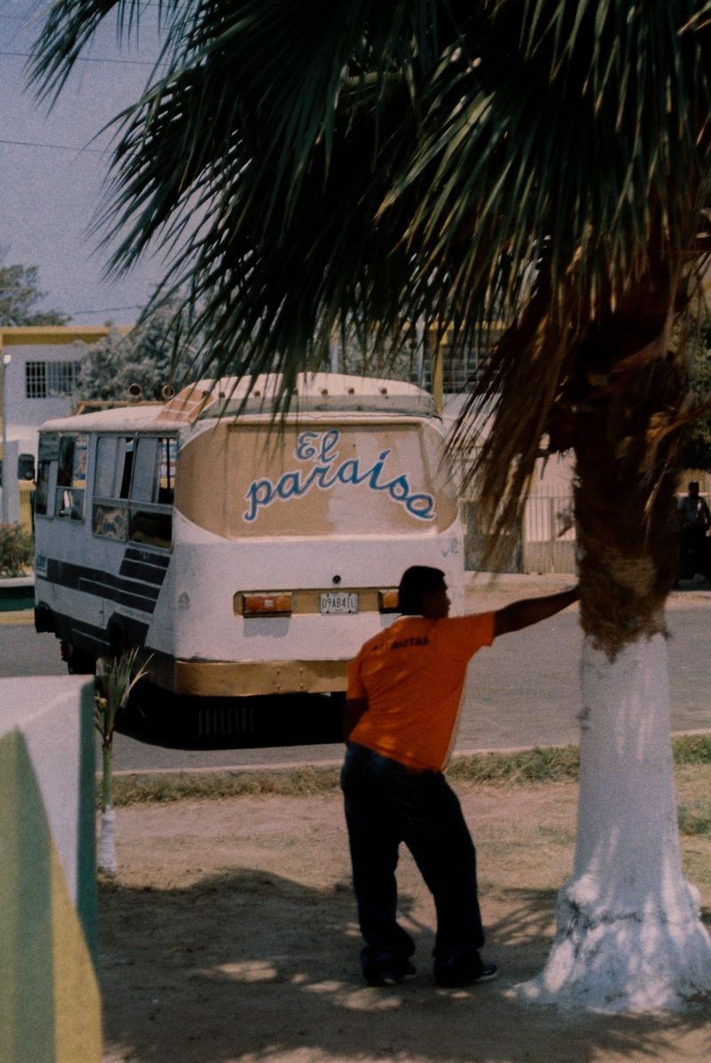 © Jose Menendez - Image from the El Telar Poético del Caribe (The Poetic Loom of the Caribbean) photography project