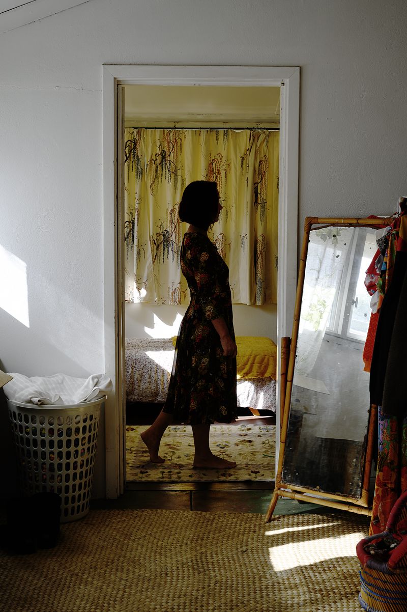 © Olive Lipscombe - Image from the Au nom de la mère photography project
