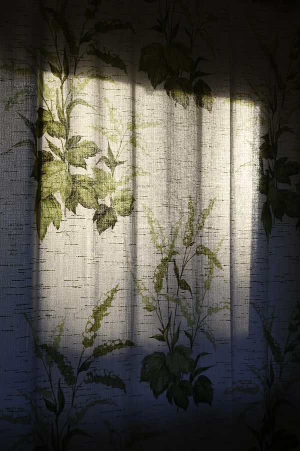 © Olive Lipscombe - Image from the Au nom de la mère photography project