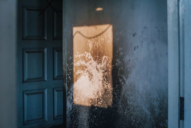 © Jutharat Pinyodoonyachet - Image from the Overlook photography project
