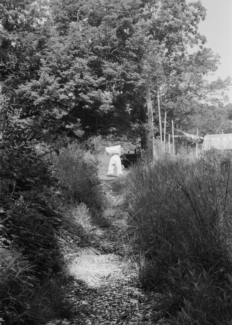© Chloe Scout Nix - shotgun, 2025, silver gelatin print