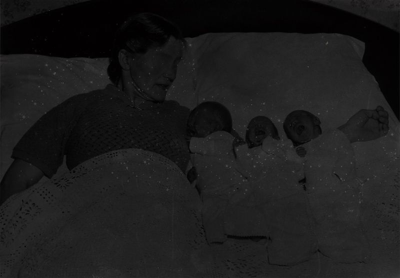 © claudia corrent - Image from the Simile alle ombre o al sogno. Like shadows or like dreams photography project