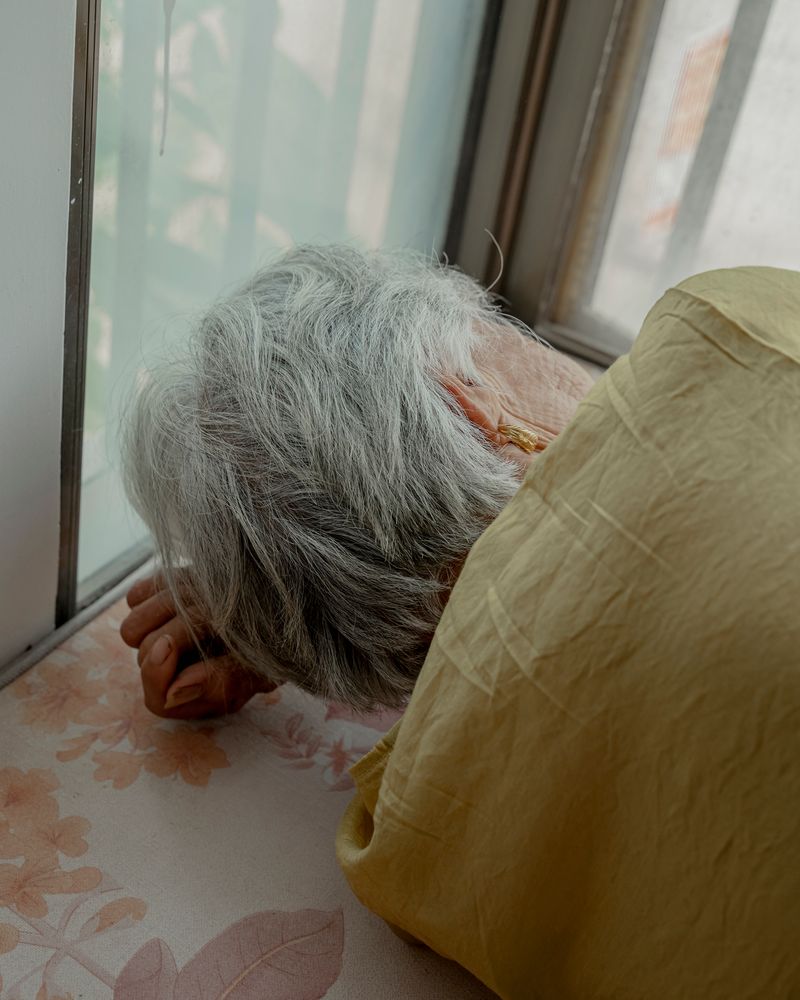 © Kaiwei Duan - Image from the Don't leave me photography project