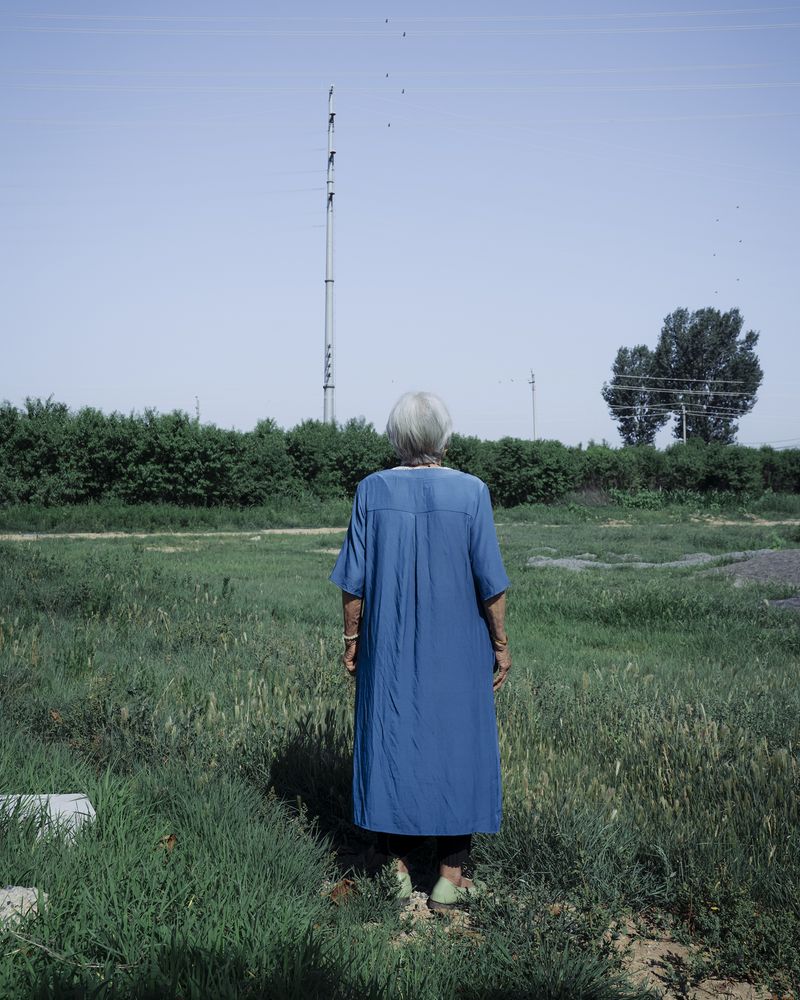 © Kaiwei Duan - Image from the Don't leave me photography project