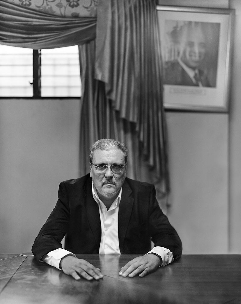 © Laura Heyman - Georges Michel at the Ministry of Defense, 2015