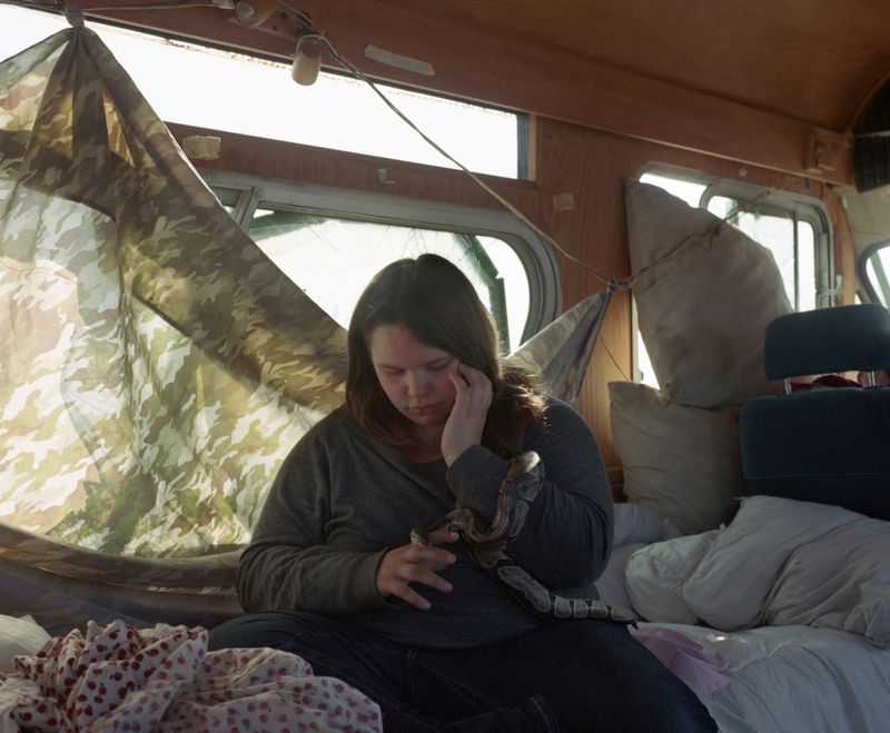 © Laura Henno - Raven and HeShe, Slab city (USA), 2017