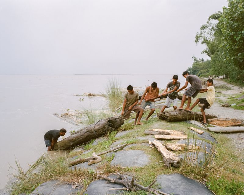 © András Zoltai - Image from the Flood Me, I'll Be Here photography project