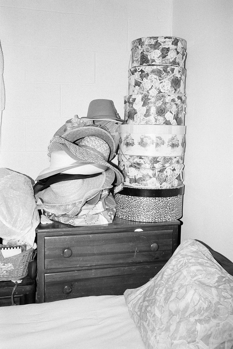 © Phyllis Dooney - Bertha Mae's Hatboxes, 2019.