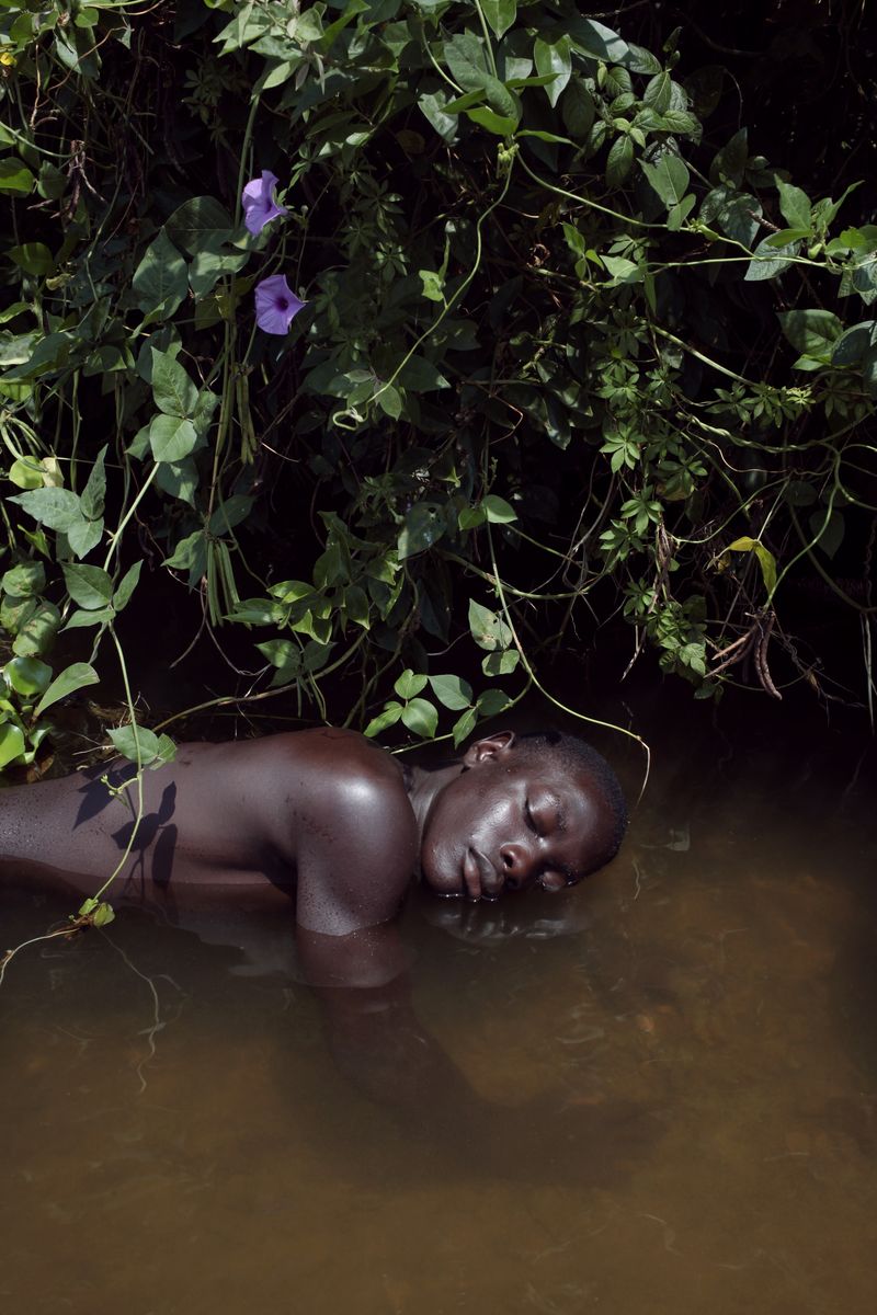 © Denisse Ariana Pérez - Image from the "Men and Water" photography project